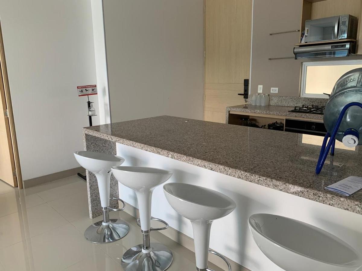 Edificio Reserva Del Mar, Apartamentos 1618, 1614 Y 1714 Санта Марта Екстериор снимка